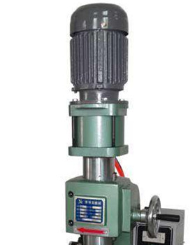 廠家一般生產(chǎn)哪幾種規(guī)格型號(hào)的鉚接機(jī)？哪種好？