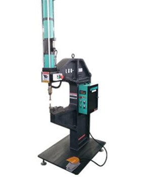 無鉚釘鉚接機(jī)對板件表面有要求嗎？